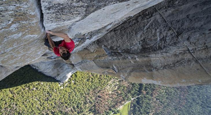 Alex Honnold climbing El Capitan in Yosemite National Park