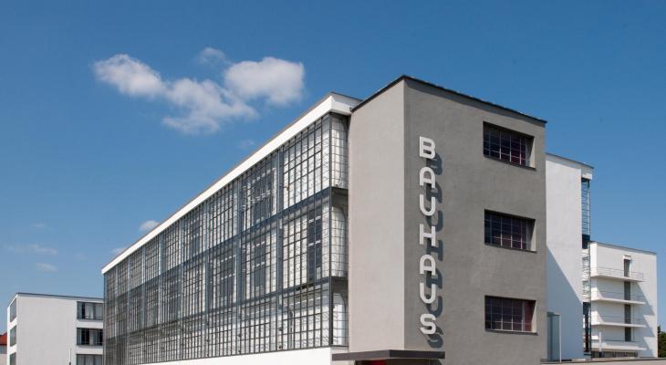 Building the Bauhaus: The Movement That Transformed Modern Art and Design