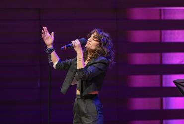 Dragonette with Tiny Sun 