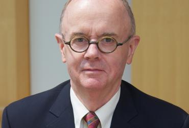 Adjunct Professor Stephen Clarke 