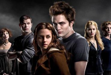 The cast of Twilight looking appropriately threatening.