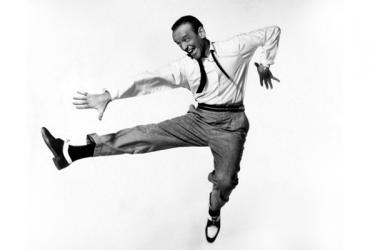 Gene Kelly dancing